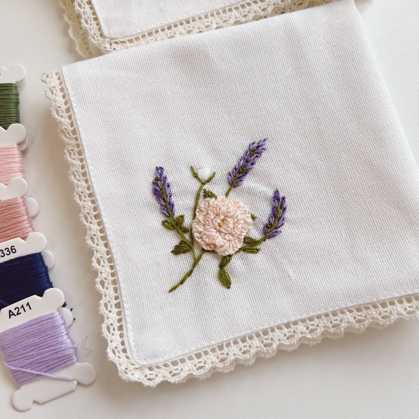 3D Wild Flowers Wedding Handkerchief, Custom Embroidered Handkerchief, Bride Embroidery Handkerchief, Linen Handkerchiefs