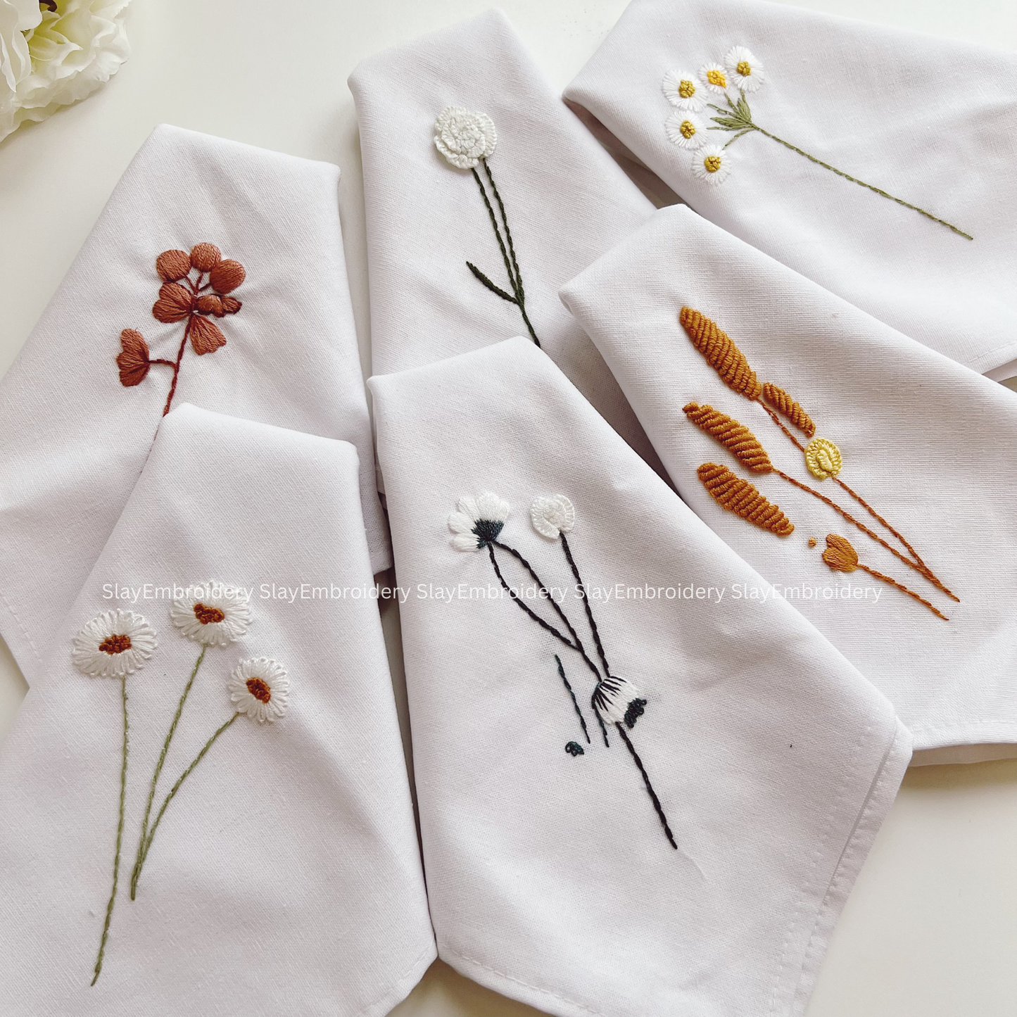 Wildflower Garden Embroidered Linen Napkins – Elegant Floral Napkin – Rustic Wedding Table Decor Housewarming Gift, for Her or Hostess